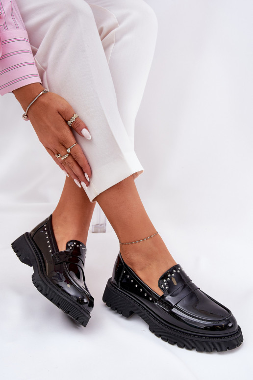 Mocassins femininos com efeito verniz em preto Įjungtallae