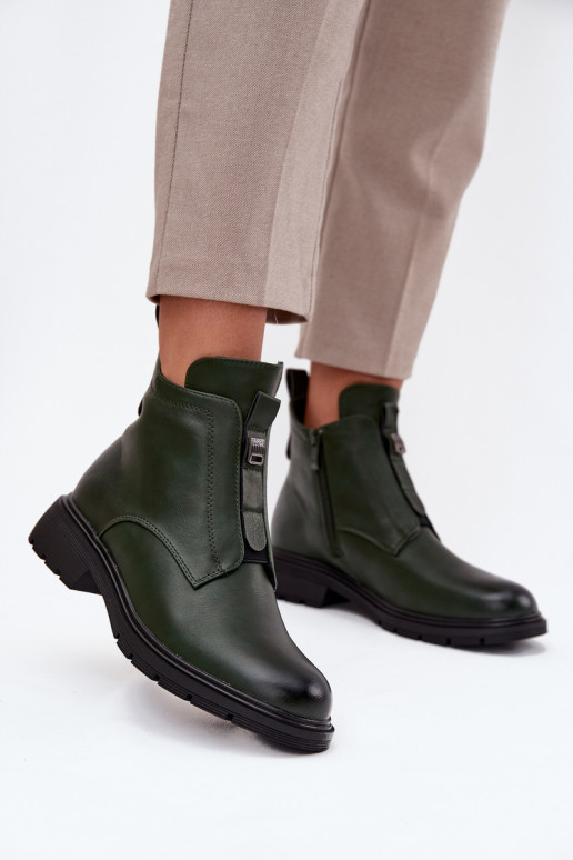 Botins femininos forrados com detalhes decorativos na cor caqui Roselle