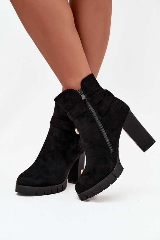 Botins femininos quentes com fivelas, pretos Nolivira