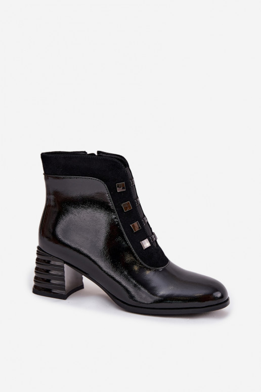 Botins femininos de couro pretos com efeito verniz D&A MR52-144