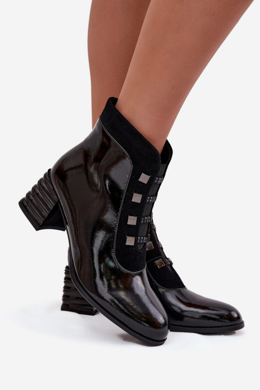 Botins femininos de couro pretos com efeito verniz D&A MR52-144