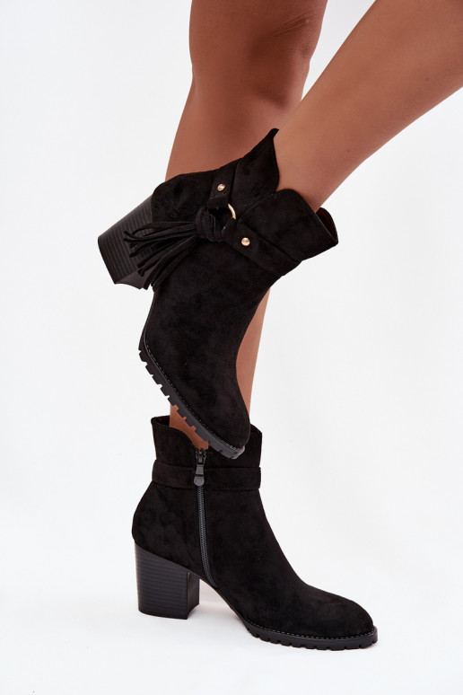 Botas femininas com franjas cor preta Rosabella
