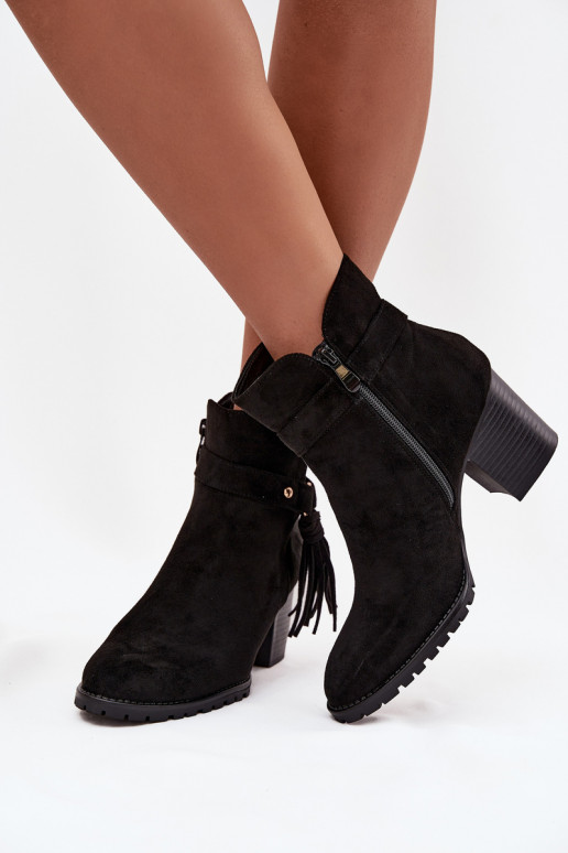 Botins femininos pretos com franjas Rosabella
