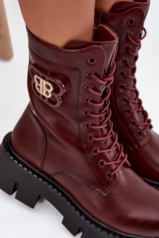Botins quentes com ornamentos em bordô Melisse