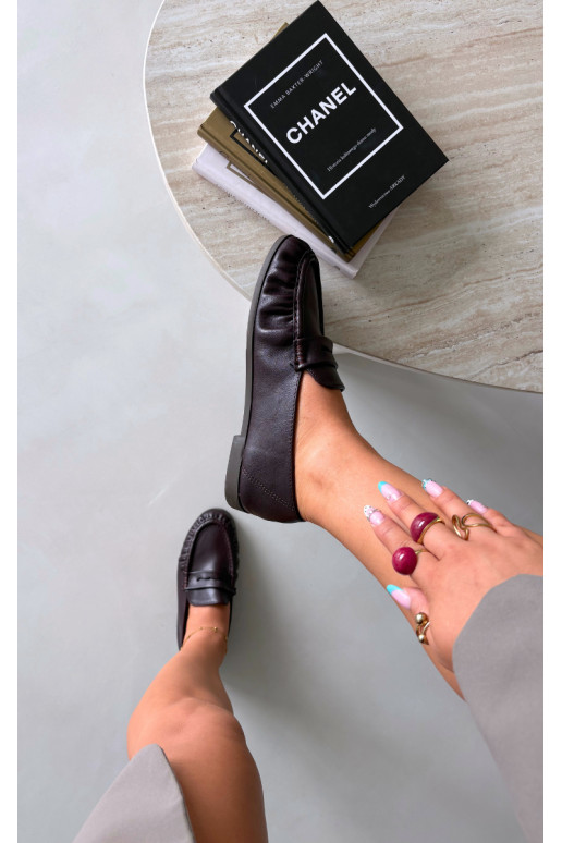 Mocassins femininos com babados na cor bordô Sabley