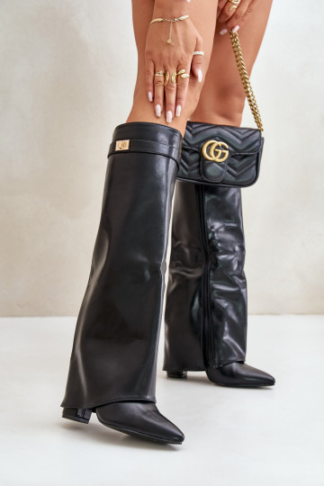 Botas femininas de cano alto em couro sintético com inserções e saltos pretos Avamora 2