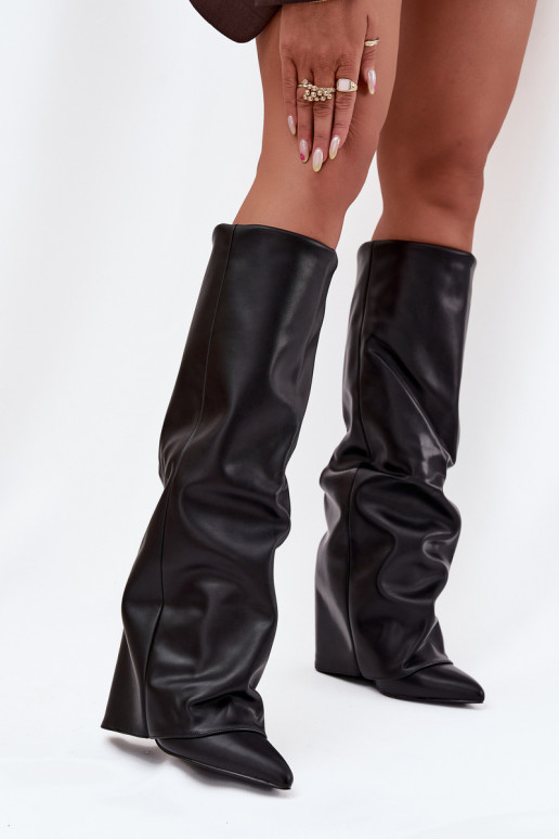 Botas femininas de cano alto forradas com inserções e saltos pretos Elivira