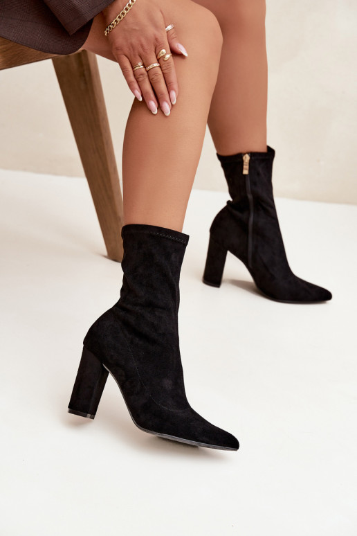 Botins femininos com inserções pretos Rosivelle
