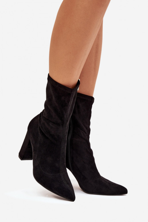 Botins femininos com inserções pretos Rosivelle