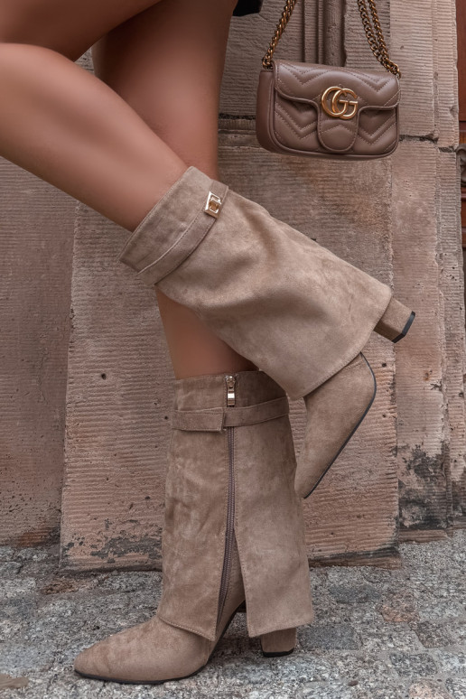 Botins femininos forrados com saltos decorados caqui Luvielle