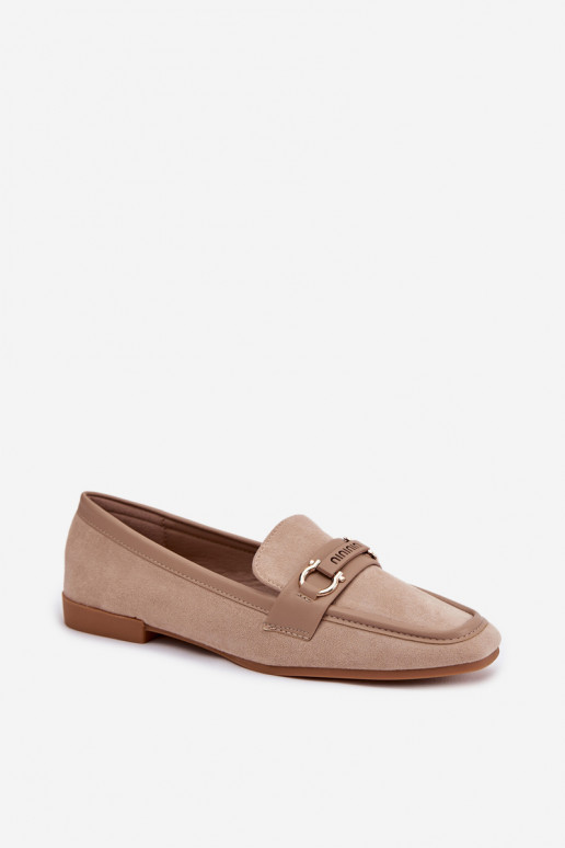 Mocassins de cor areia com elementos decorativos Evelora