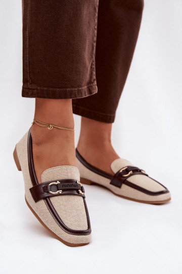 Mocassins castanhos e de cor areia com elementos decorativos Evelora