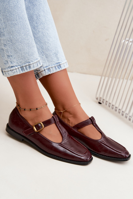 Sapatos bordeaux de couro sintético com tiras Bonnia