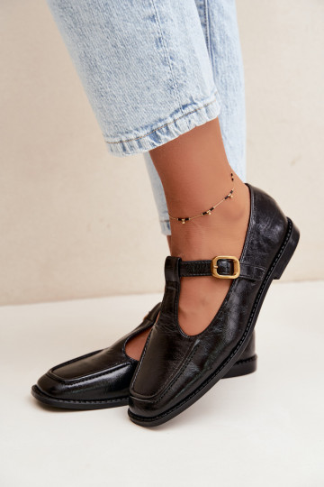 Sapatos pretos de couro sintético com tiras Bonnia 2