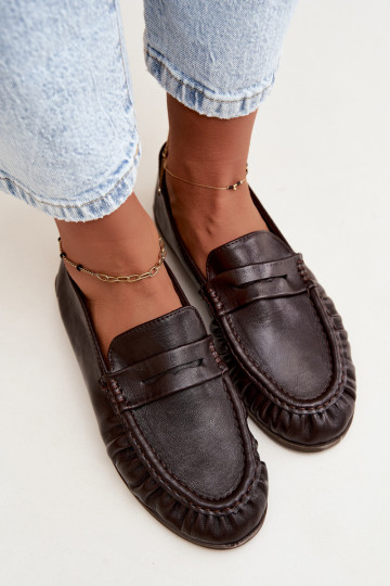 Mocassins femininos com babados na cor chocolate Sabley 2