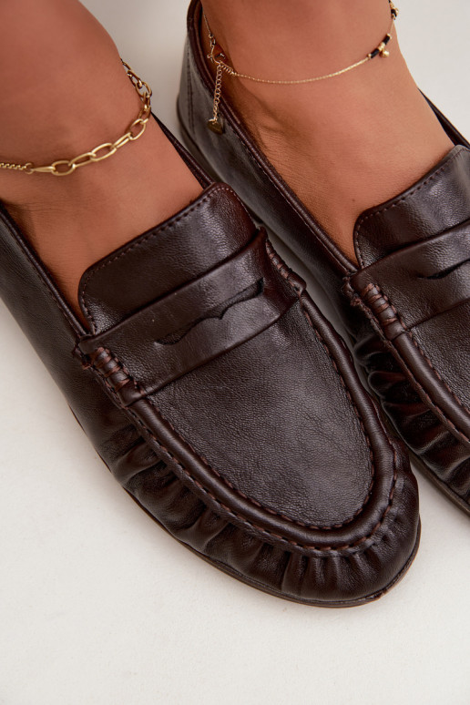 Mocassins femininos com babados na cor chocolate Sabley