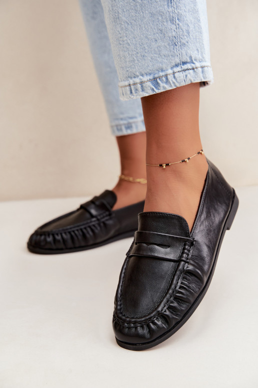 Mocassins femininos com babados na cor preta Sabley