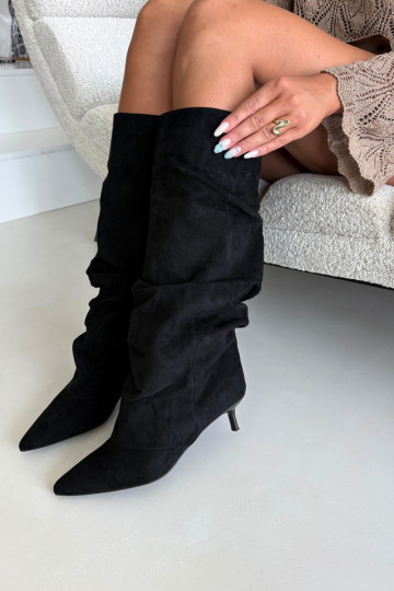 Botas pretas amassadas até o joelho com salto kitten de camurça LoĮen 2