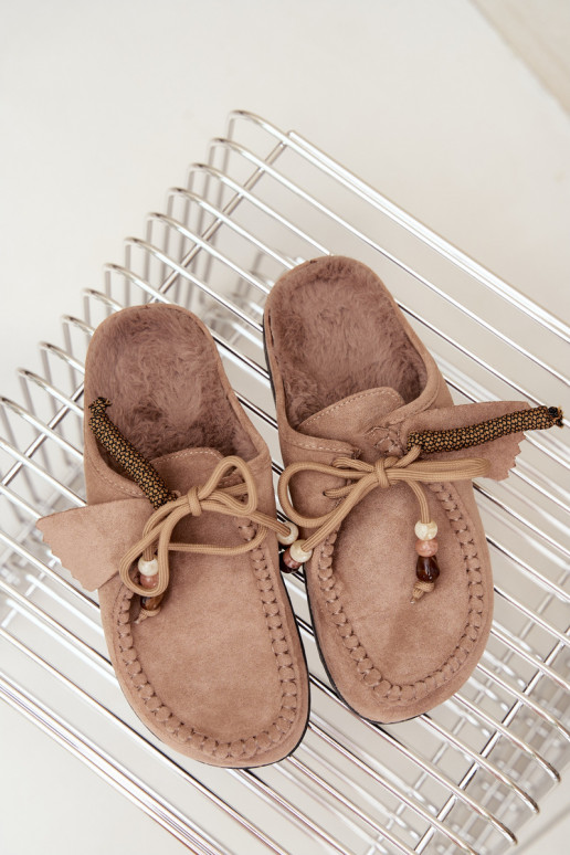 chinelos femininos Mule com pelo cor de areia Melia