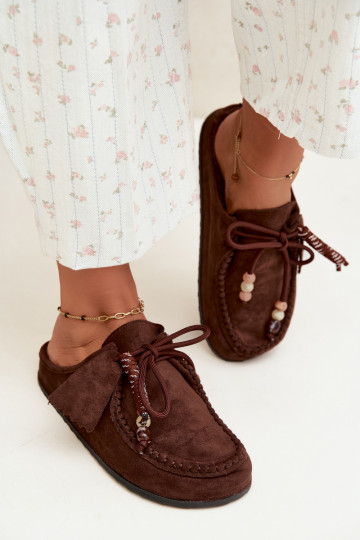 chinelos femininos Mule com pelo cor de chocolate Melia