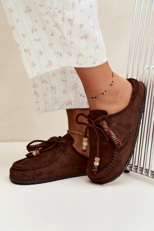 chinelos femininos Mule com pelo cor de chocolate Melia