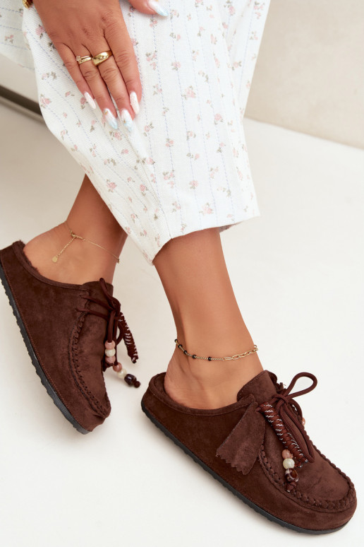 chinelos femininos Mule com pelo cor de chocolate Melia