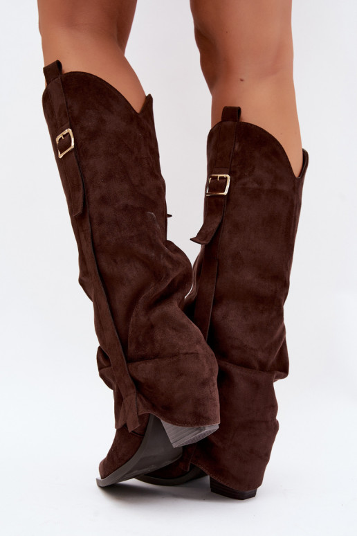 Botas femininas acima do joelho com saltos, babados e fivelas na cor chocolate Caster