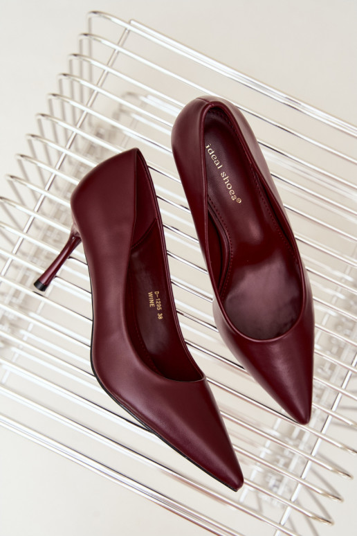 Sapatos de salto clássicos em couro sintético, cor bordô Nesha