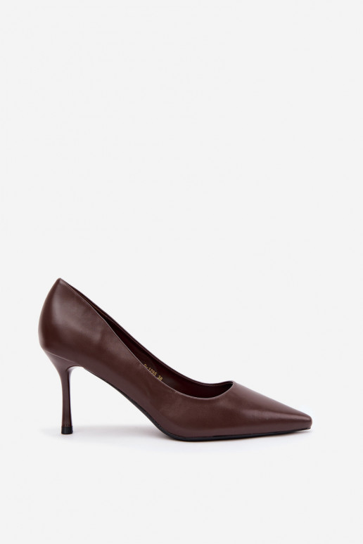Sapatos de salto clássicos em couro sintético, cor chocolate Nesha