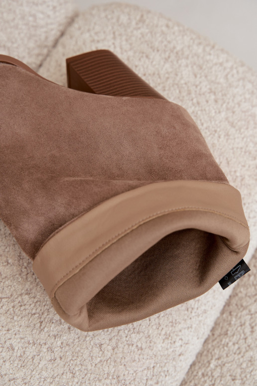 Botins femininos de bico em cor caqui Hileta