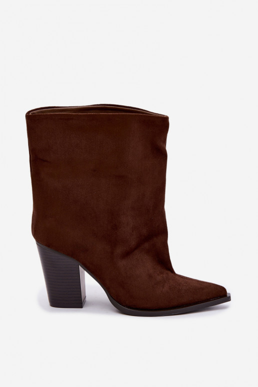 Botins femininos de bico em cor castanha Hileta
