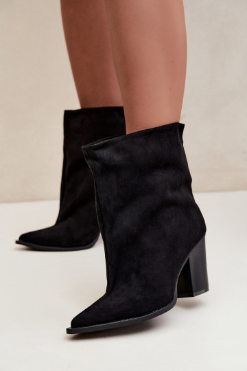 Botins femininos de bico em cor preta Hileta 2