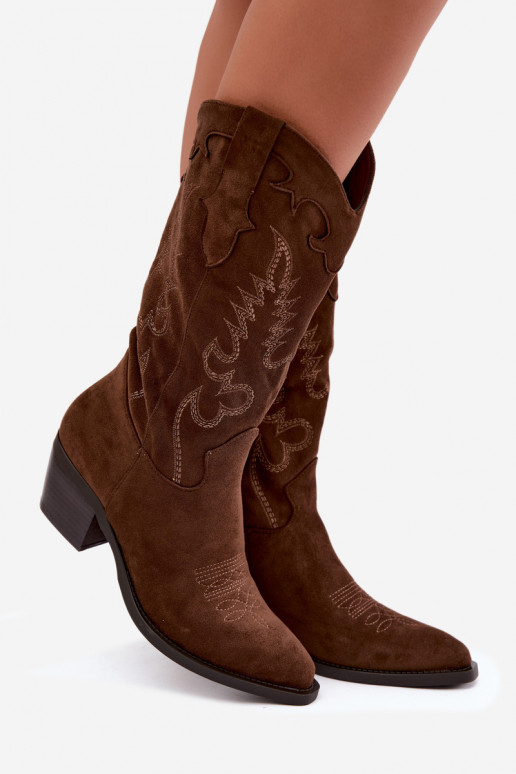 Botas femininas cowboy de cano alto com salto em cor chocolate Betina