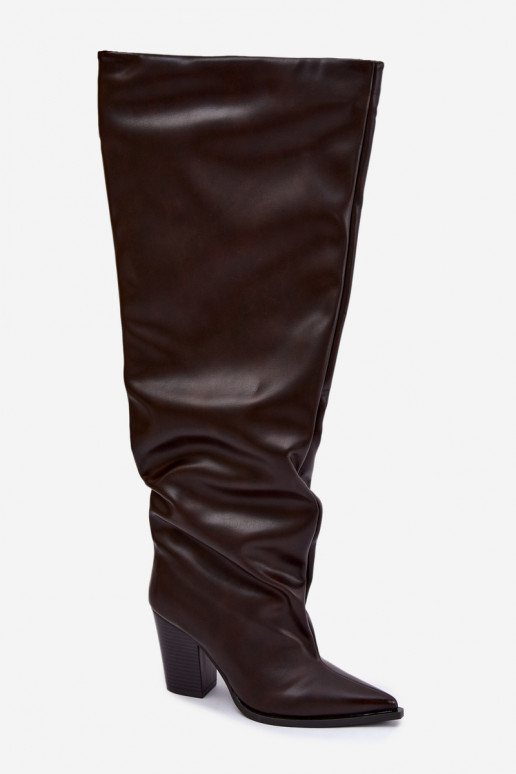 Botas femininas altas com salto em estilo slip-on em couro sintético chocolate Anica