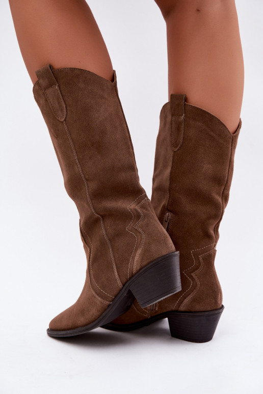Botas altas estilo cowboy em camurça natural com isolamento e salto na cor marrom Radley