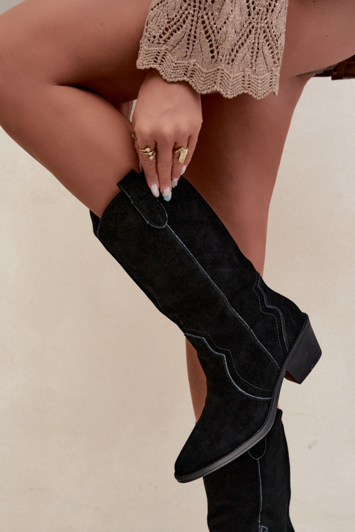 Botas altas estilo cowboy em camurça natural com isolamento e salto na cor preta Radley