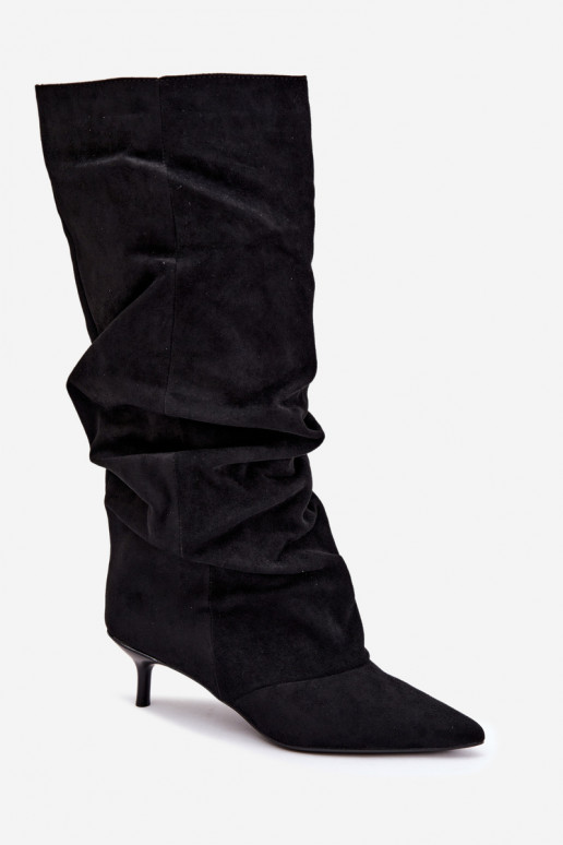 Botas pretas amassadas até o joelho com salto kitten de camurça LoĮen