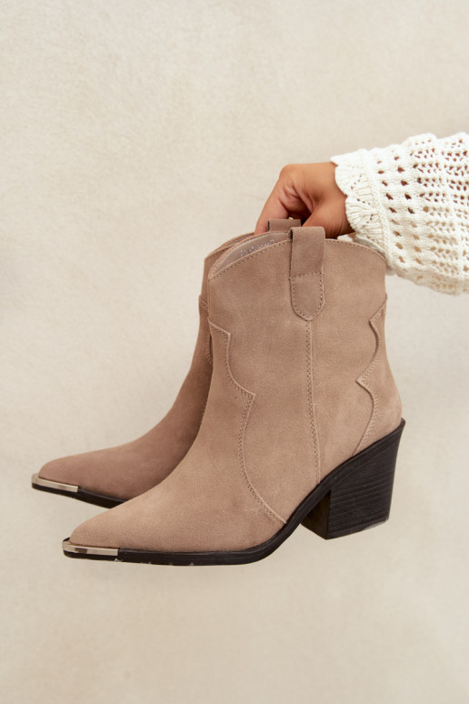 Botas isoladas de camurça khaki de estilo cowboy com saltos Pelsa