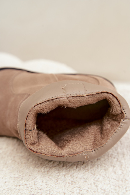Botas isoladas de camurça khaki de estilo cowboy com saltos Pelsa