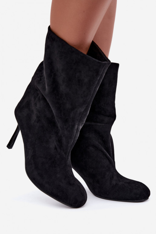 Botins pretos com saltos finos Slouchy Penrose