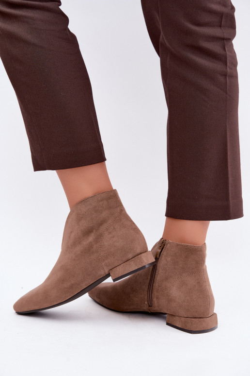 Botins de cor areia baixos Cut Out com saltos largos Canella