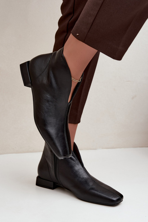 Botins pretos baixos Cut Out com saltos largos em couro sintético Canella