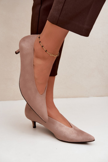 Sapatos de camurça de cor areia com Kitten Heel Nuretta 2