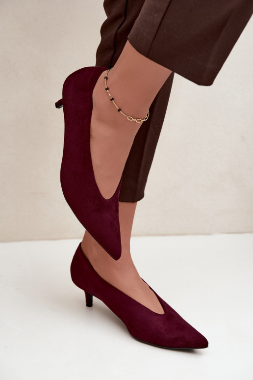 Sapatos de camurça bordô com Kitten Heel Nuretta