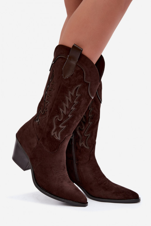 Botas de camurça sintética cor chocolate estilo cowboy com saltos Jarissa