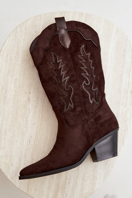 Botas de camurça sintética cor chocolate estilo cowboy com saltos Jarissa