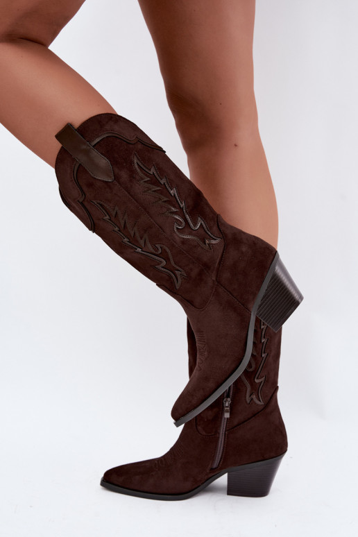 Botas de camurça sintética cor chocolate estilo cowboy com saltos Jarissa