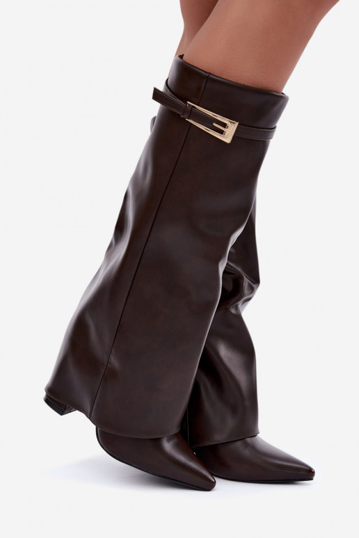 Botas de camurça cor chocolate com saltos e fivelas Amrie