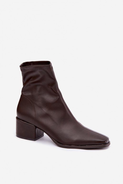 Botins femininos com salto tipo Klocek em couro sintético na cor chocolate Rosley