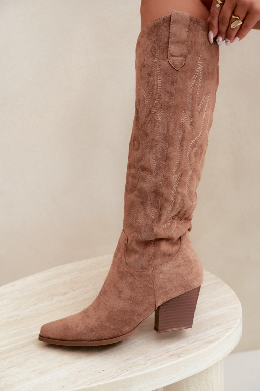 botas estilo vaqueiro Feminino com salto cor marrom Glenor